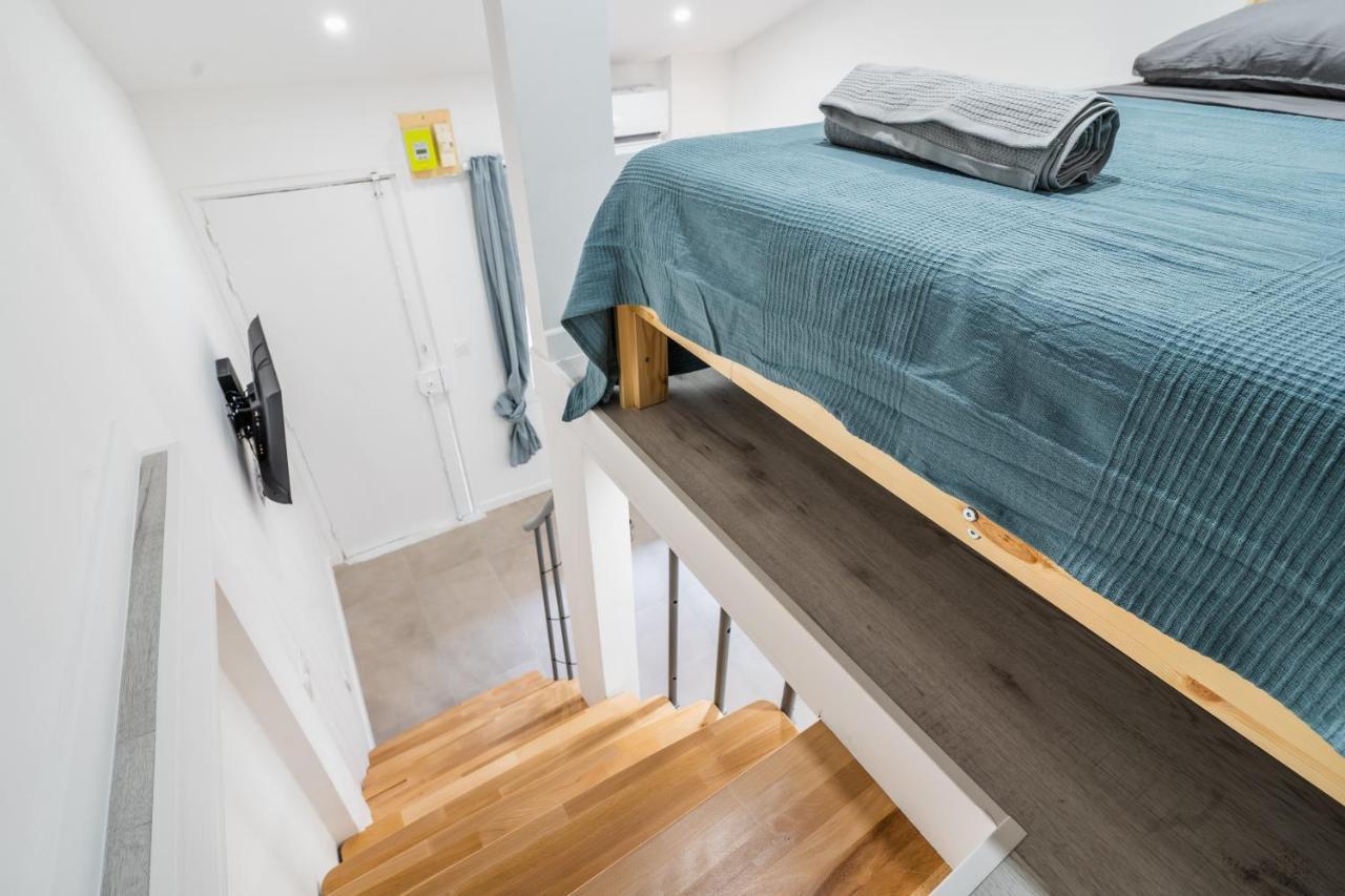 Bonsai Flat In Apartment